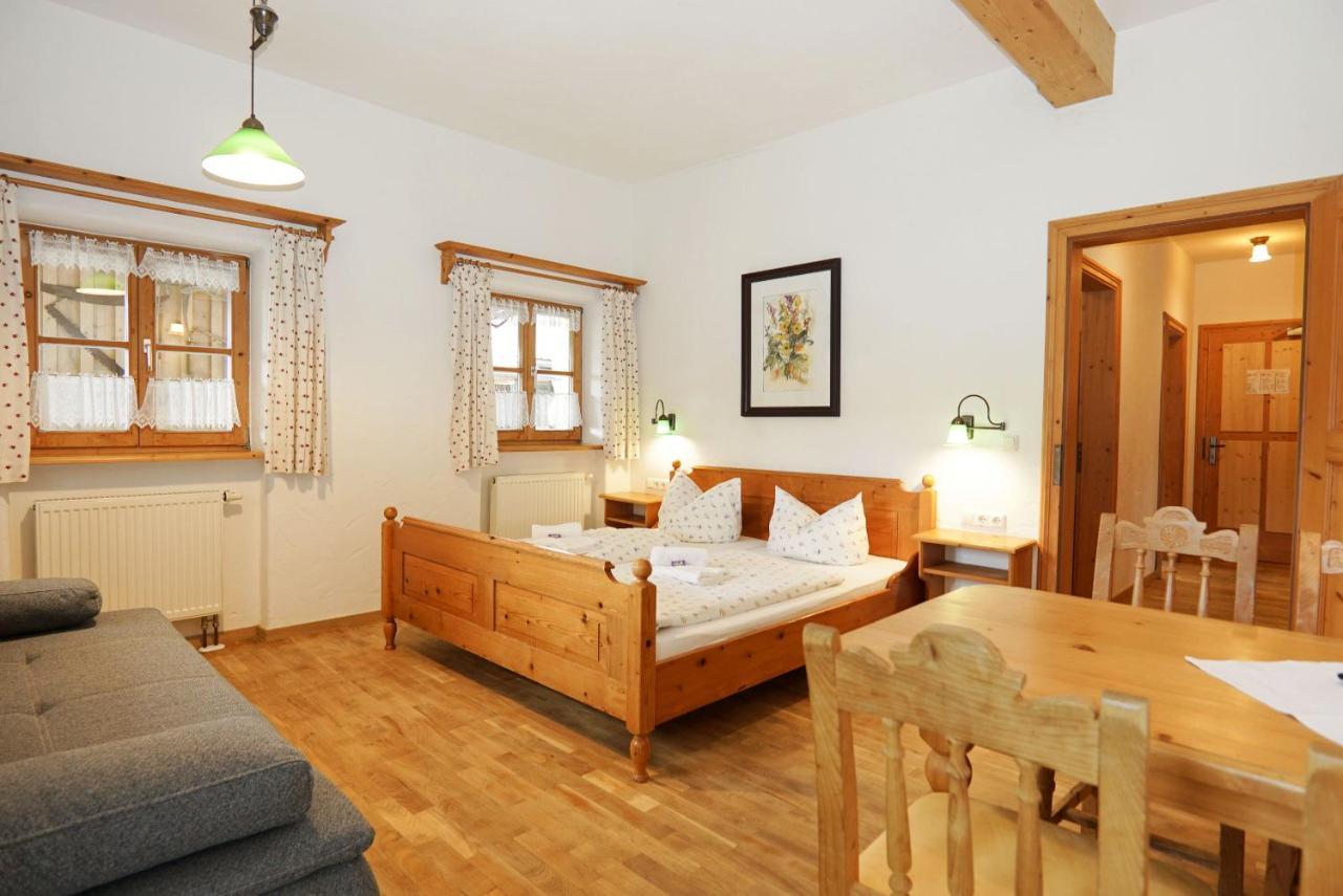 Feriengut Zum Fuerst'N Mit Aussenwhirlpool Und Sauna Eppenschlag ภายนอก รูปภาพ