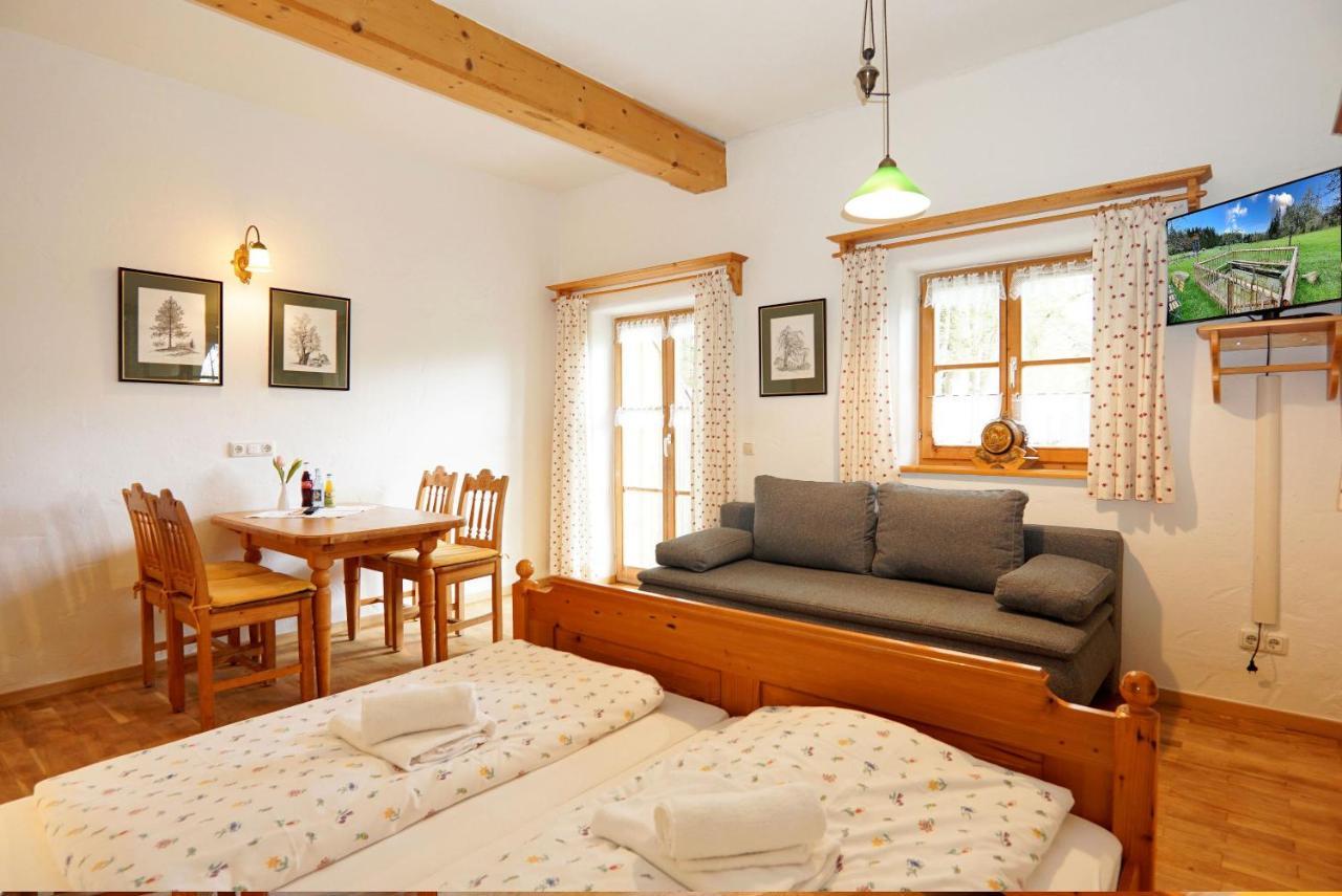 Feriengut Zum Fuerst'N Mit Aussenwhirlpool Und Sauna Eppenschlag ภายนอก รูปภาพ